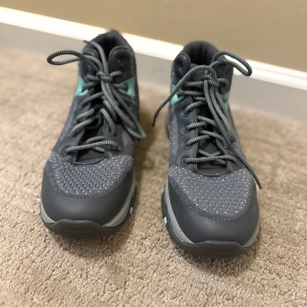 Skechers 158351 Trego Vegan Waterproof Hiking Boots Women’s US 9 Grey